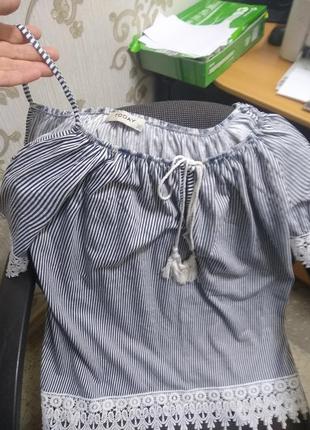 Рубашка-туничка с открытыми плечами м2 фото