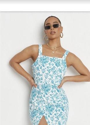 Мини платье платье платье в цветочки missguided мины платье