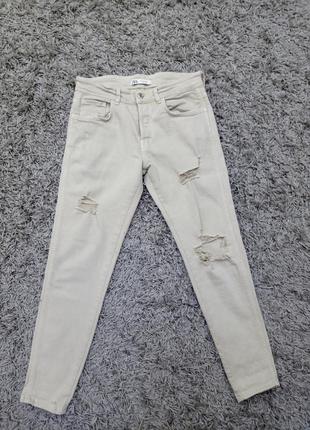 Класные фирменные джинсы zara, oчень хорошо тянутся1 фото