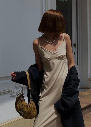 Женское платье-комбинация в бельевом стиле2 фото