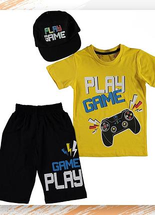 Костюм з бейсболкою