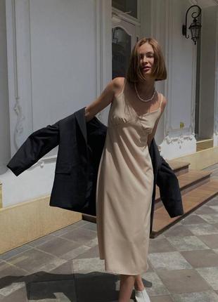Жіноча сукня-комбінація в білизняному стилі3 фото
