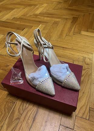 Туфли deenoor кожаные