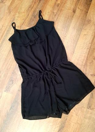 Чорний ошатний комбінезон ромпер в ідеалі