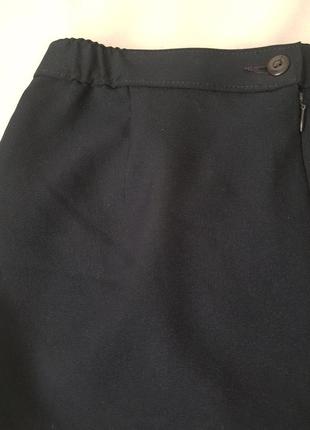 Классическая качественная юбка темного цвета5 фото