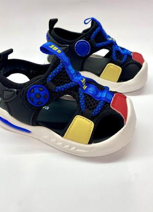 Босоножки для мальчиков