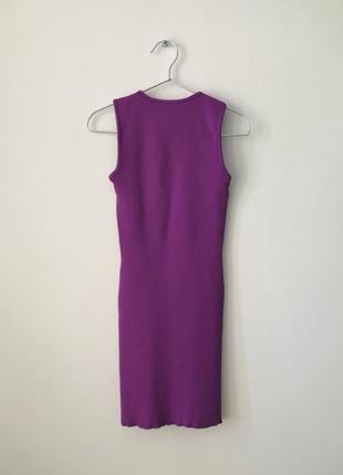 Новое платье в рубчик с актуальным вырезом на груди primark фиолетовое платье по фигуре фуксия5 фото