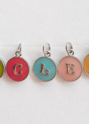 Підвіски, кулони до ланцюжка, буковки, bershka,,привезено з австрії