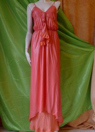 Платье долгое, эффект мокрый шелк, брeнд trussuardi. p.s/m. оригинал.прмезано из австрии.