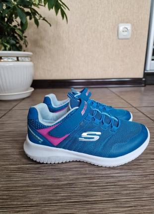 Легкие, удобные с мягкой стелькой кроссовки skechers, оригинал, новые5 фото