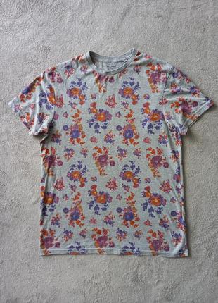 Брендовая футболка primark.