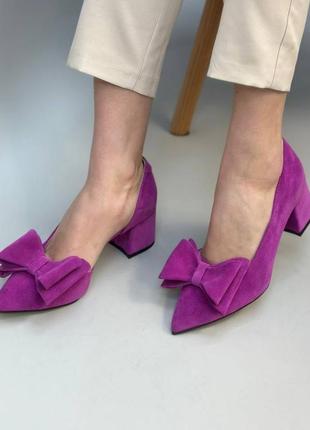 Екслюзивні туфлі лодочки з італійської шкіри та замші жіночі на підборах фуксія рожеві