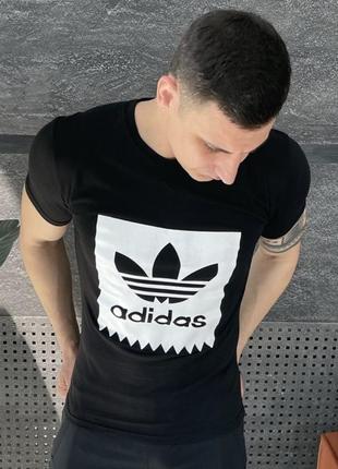 Чёрная мужская футболка adidas чоловіча чорні футболка адідас1 фото