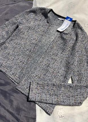 Новый легкий пиджак