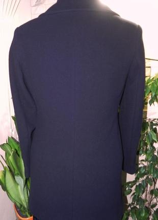 Двобортна модель приталеного крою темно синього кольору натуральне пальто від m & s2 фото