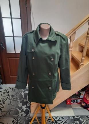 Плащ короткий