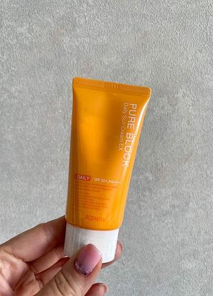 Сонцезахисний крем a'pieu pure block natural daily sun cream ех spf 50+/pa++++ 50 ml