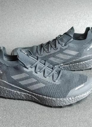 Кроссовки adidas оригинал