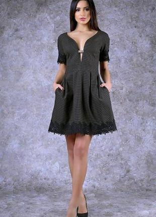Крутое твидовое платье poliit! нежное кружево+ низкое декольте! качество! италия!1 фото