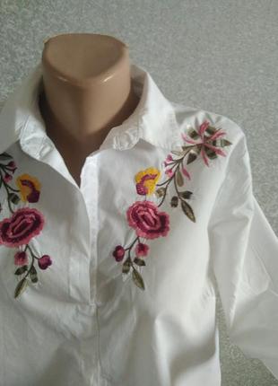 Блуза с вышивкой свободного кроя6 фото