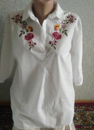 Блуза с вышивкой свободного кроя3 фото
