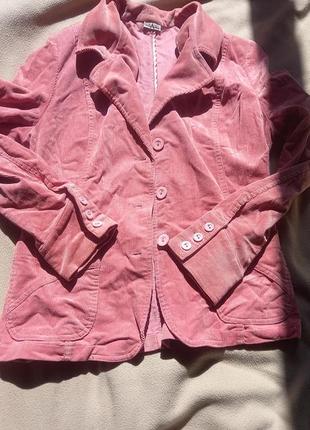 Пиджак розовый