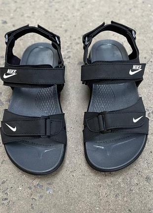 Сандалі9 фото