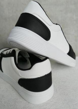 Кросівки білі з чорними вставками демисезонні, дешеве взуття8 фото