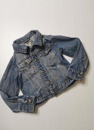 Стильна джинсова курточка для дівчинки