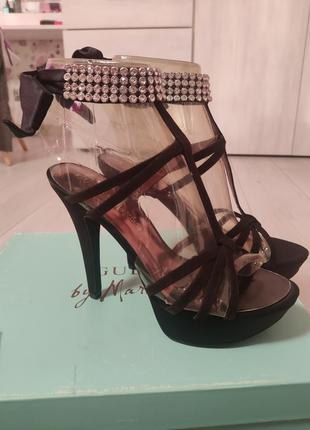 Босоніжки оригінал з сша