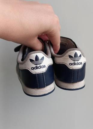 Оригінальні кросівки adidas дитячі7 фото