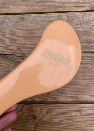 Гребінець 3