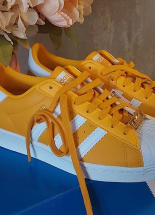 Сникерсы adidas superstar