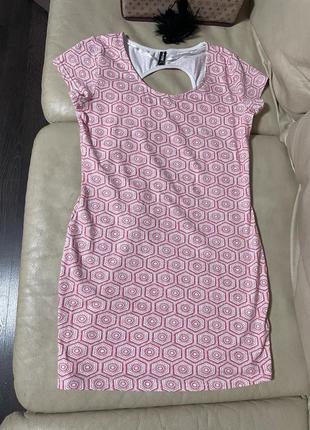 Классное летнее платье,размер m