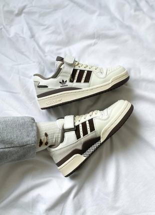 Кроссовки adidas forum 84 low off white brown4 фото