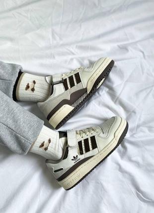 Кроссовки adidas forum 84 low off white brown1 фото