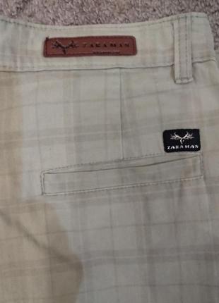 Чиноси zara