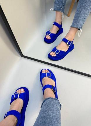 Синие босоножки с пряжками с натуральной замши