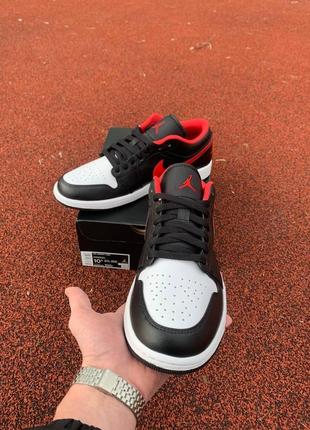 Оригинальные кроссовки nike air jordan 1 low4 фото