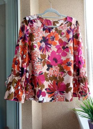 Стильная модная блуза в цветочный принт с красивыми рукавами4 фото