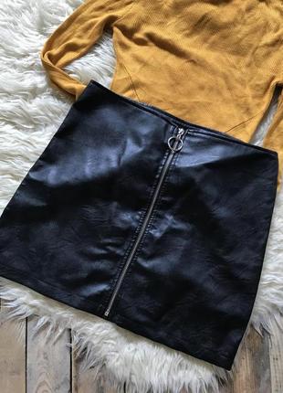 Юбка кожзам с кольцом