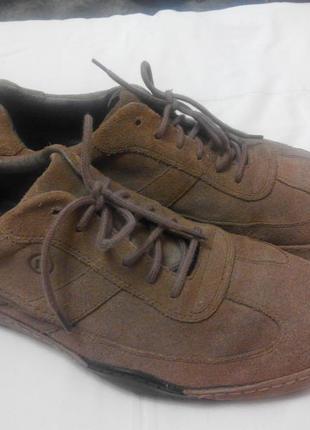 Продам відмінні кросівки rockport