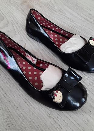Лаковые балетки туфли hello kitty 2