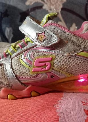 Розпродаж ! кросівки skechers. орігінал. 28 розмір.