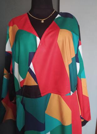 Красивое платье разноцветная геометрия отрезная талия батал2 фото