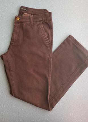 Укорочені темно-коричневі штани з широкими калошами2 фото