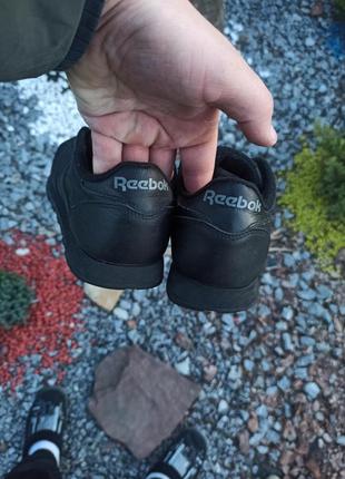 Женские оригинальные кроссовки reebok classic leather4 фото