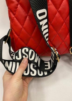 Женский рюкзак красный туреченица портфель из экокожи туречки в стиле moschino москино9 фото