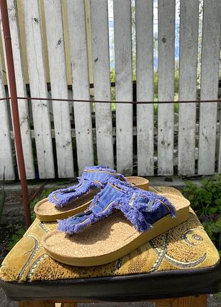Шльопанці жіночі
