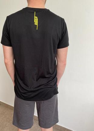 Чорна спортивна футболка, футболка для бігу, чоловіча футболка5 фото